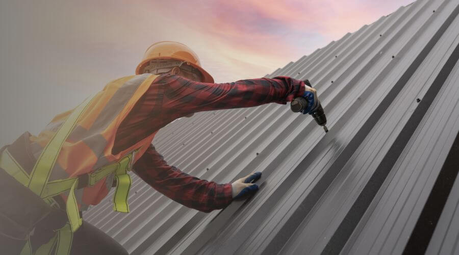 Professional gutter cleaning in Brookhaven, NY